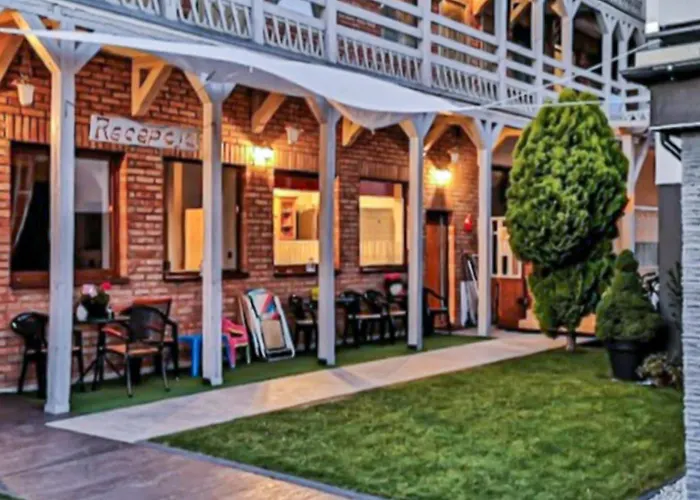 1 Bedroom Cozy In Apartament *